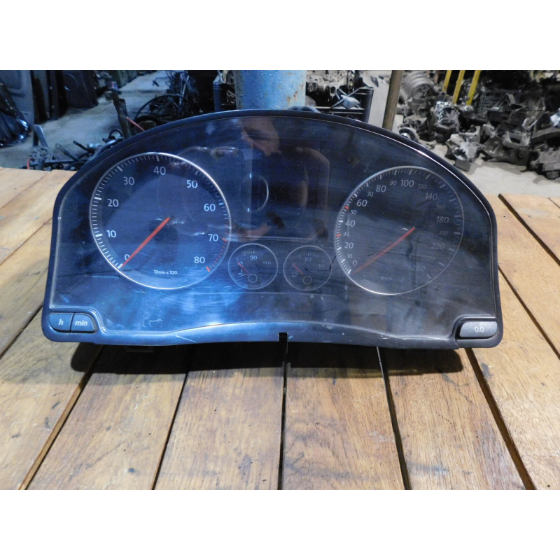 Панель приладів 1K0920872A VW GOLF 5 PLUS.