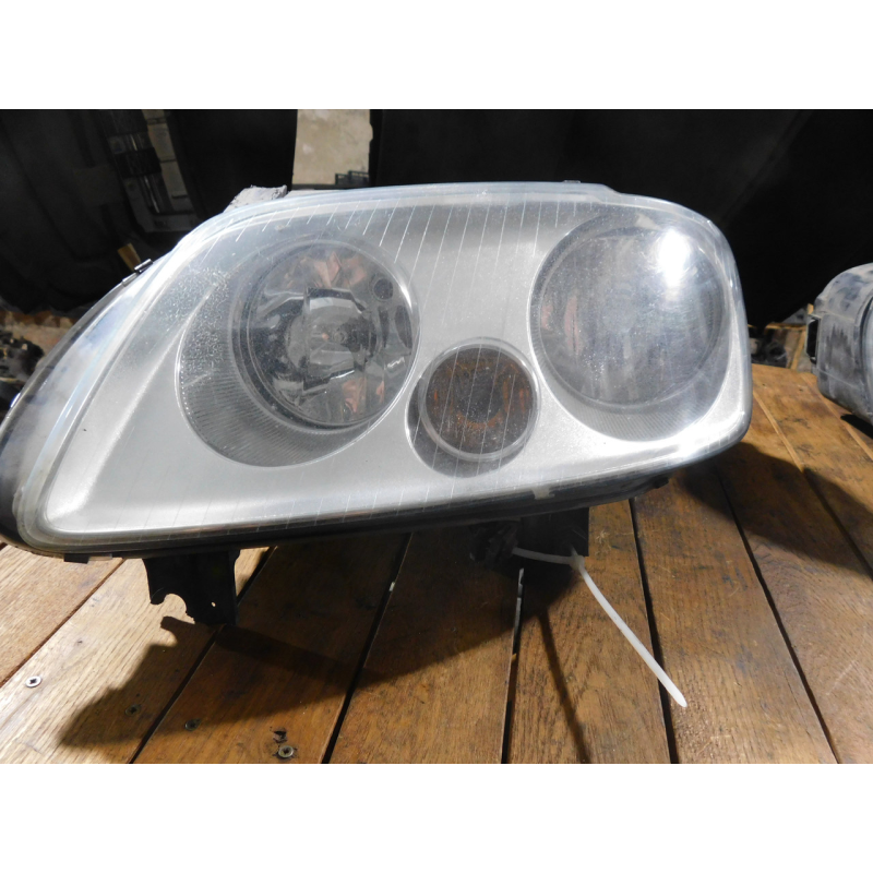 Фара ліва передня VW CADDY 2004-2009p 2K0941005B. Фара ліва передня VW CADDY 2004-2009p 2K0941005B.