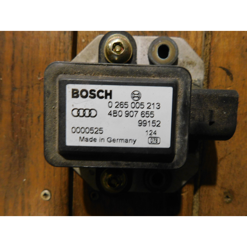 Датчік поперечного прискорення ESP 4B0907655.