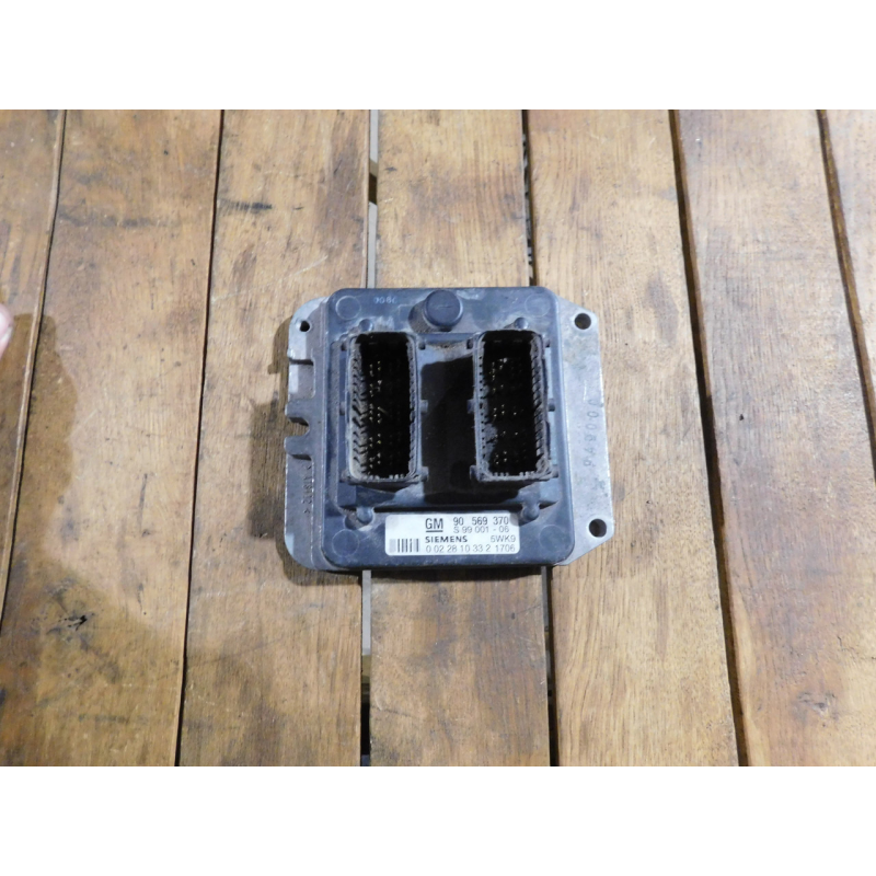 Блок керування двигуном OPEL VEKTRA. ASTRA. ZAFIRA. GM 90569370. Блок керування двигуном OPEL VEKTRA. ASTRA. ZAFIRA. GM 90569370.