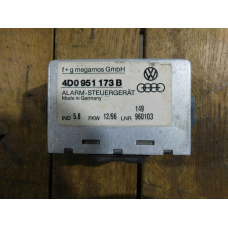 БЛОК КЕРУВАННЯ СИГНАЛІЗАЦІЕЮ AUDI A4B5. 4D0951173B.