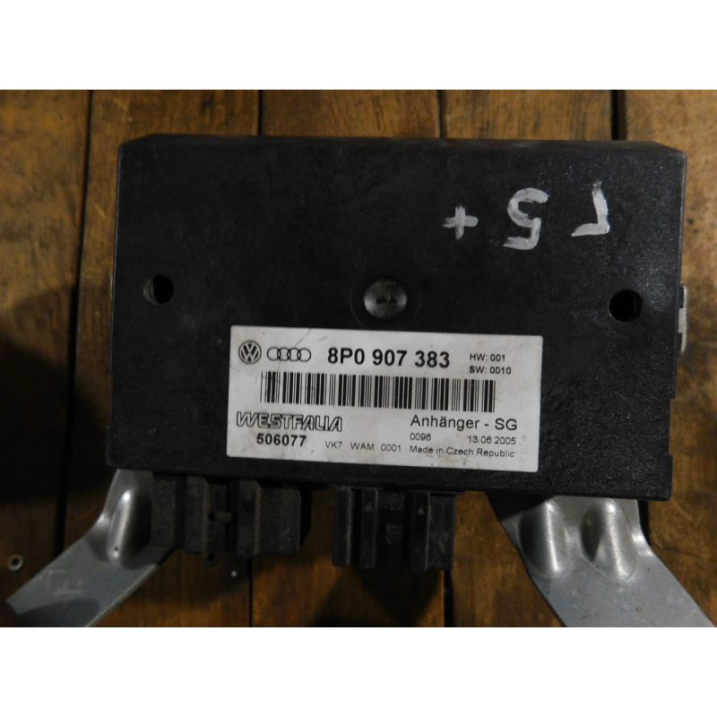 Блок керування фаркопом AUDI A6C5.8P0907383. Блок керування фаркопом AUDI A6C5.8P0907383.