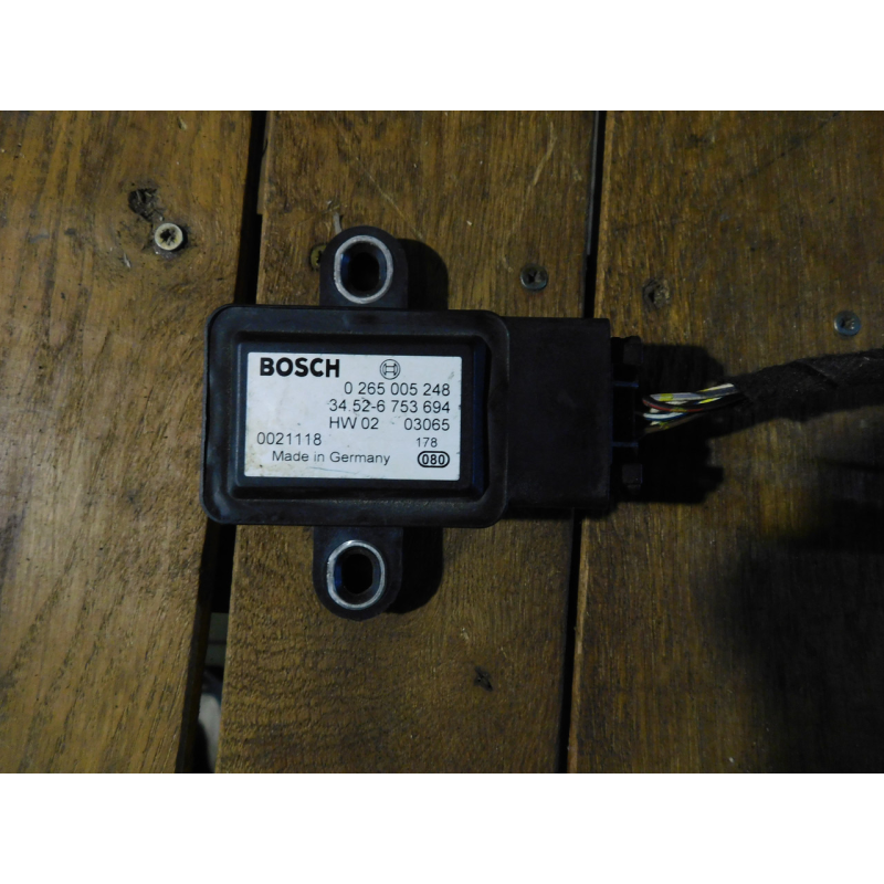 Датчик поперечного прискорення ESP  BMW5 E39. 0265005248.
