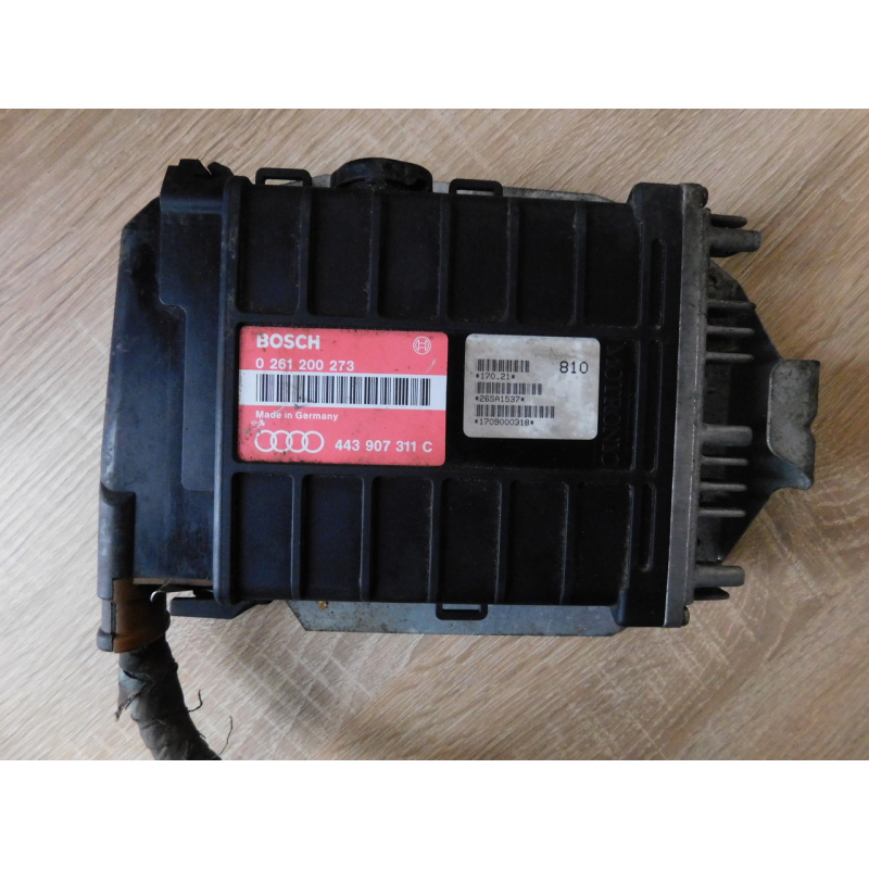 Блок керування двигуном AUDI 80 B4. 2.0ABT. 443907311C.