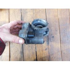 Дросельна заслінка VW 2.0TDI. 03G128063B.