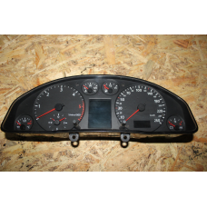 Панель приладів Audi A6C5 4B0 919 880