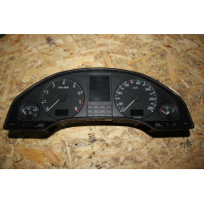 Панель приладів Audi A8D2 4D0 919 033 K