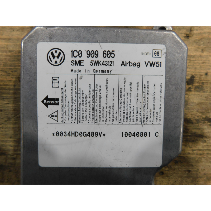 Блок управління подушками безпекі AIRBAG VW PASSAT B5. 1C0909605.