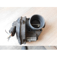 Дросельна заслінка FORD FOCUS  MK2. 1.6 бензін. 2S6U-EB.  0536111L.