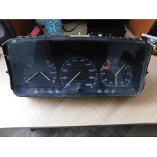 Панель приладів  VOLKSWAGEN T4. 701919033BQ.