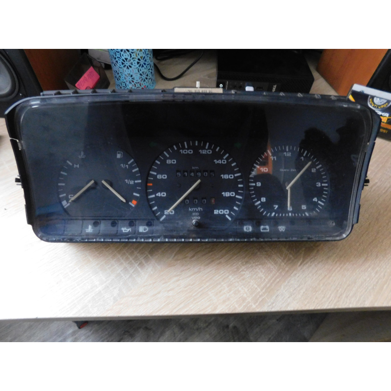 Панель приладів VOLKSWAGEN T4. 701919033BQ. Панель приладів VOLKSWAGEN T4. 701919033BQ.