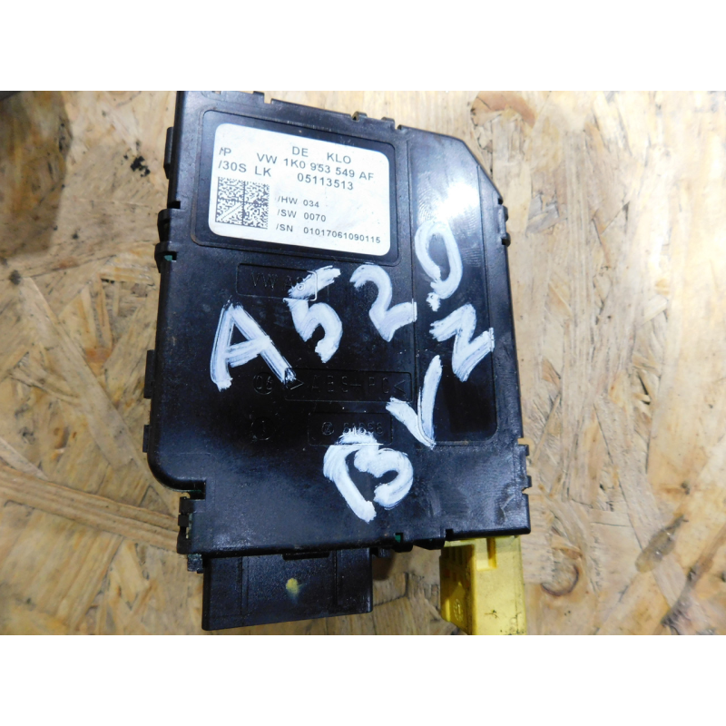 Блок підрульового перимикача VW TOURAN. SKODA OCTAVIA A5. 1K0953549AF. Блок підрульового перимикача VW TOURAN. SKODA OCTAVIA A5. 1K0953549AF.