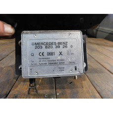 Підсилювач антени MERCEDES M-CLASS  W163. 2038203926.