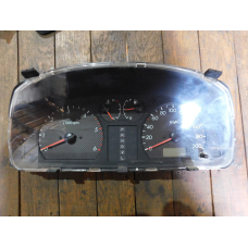 Панель приладів HYUNDAI TERRACAN 94003-H1330