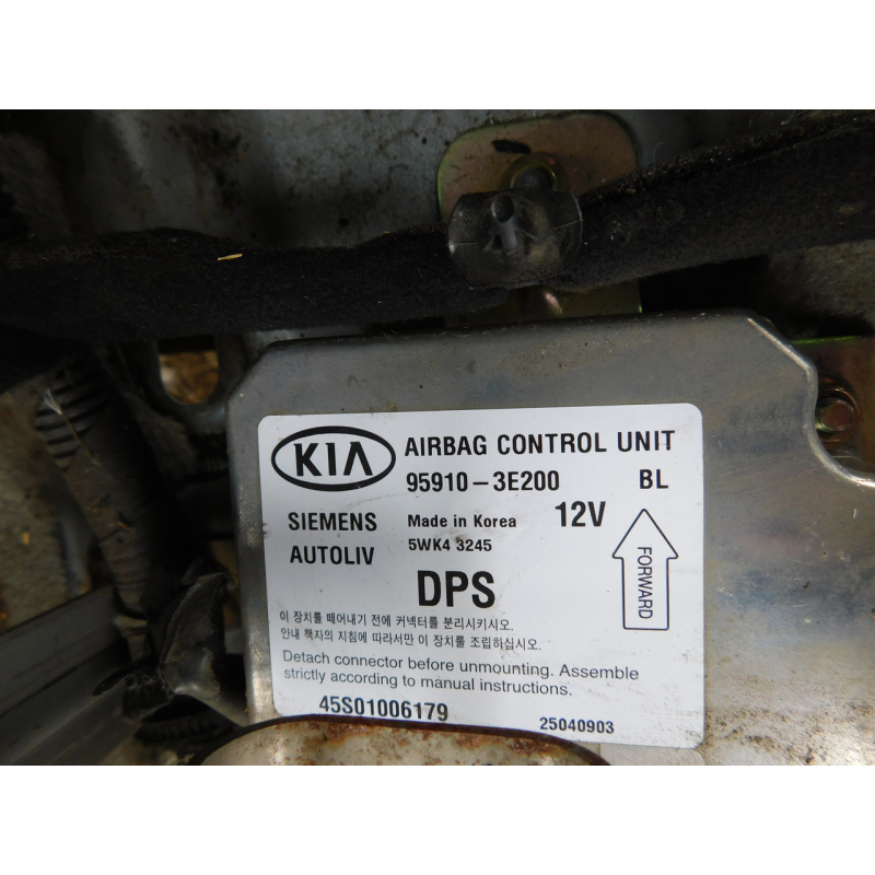 Блок керування подушками безпекі AIRBAG.  KIA SORENTO 1. 95910-3E200.