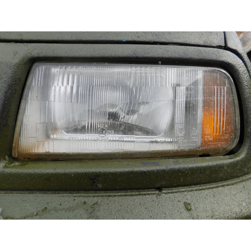 Фара передня ліва SUZUKI GRAND VITARA. 1989-1996p Фара передня ліва SUZUKI GRAND VITARA. 1989-1996p