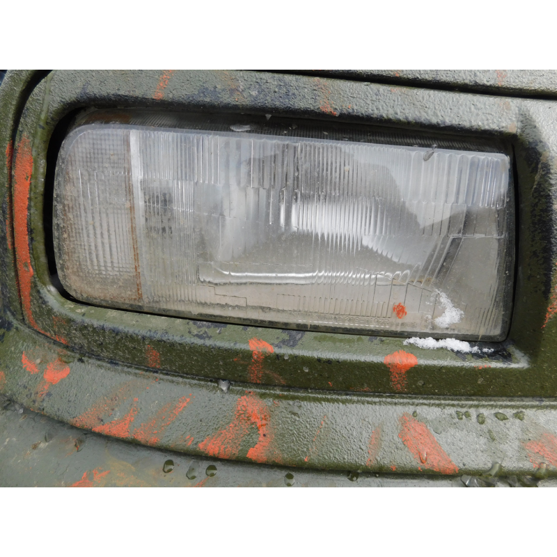 Фара передня права SUZUKI GRAND VITARA 1989-1996p. Фара передня права SUZUKI GRAND VITARA 1989-1996p.