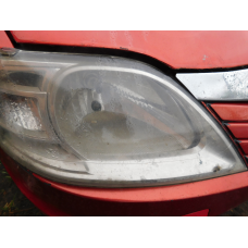 Фара передня права RENAULT LOGAN.