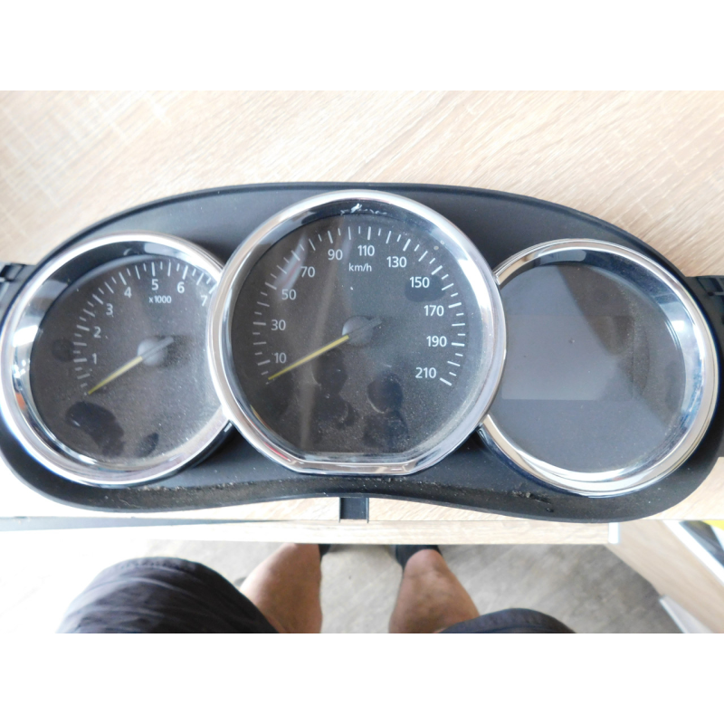 Панель приладів RENAULT SANDERO. 248102495R. Панель приладів RENAULT SANDERO. 248102495R.