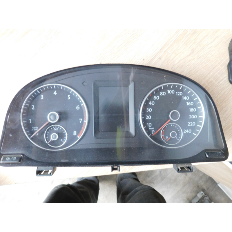 Панель приладів VW CADDY.  VW TOURAN. 1T0920875G.
