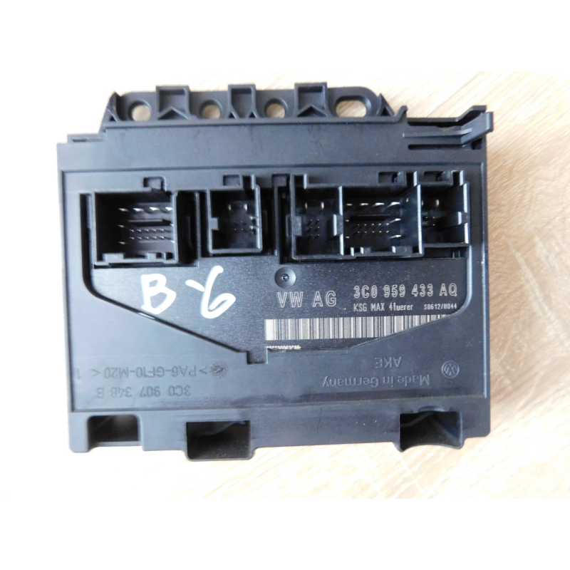 Блок комфорту VW PASSAT B6 3C0959433AQ. Блок комфорту VW PASSAT B6 3C0959433AQ.