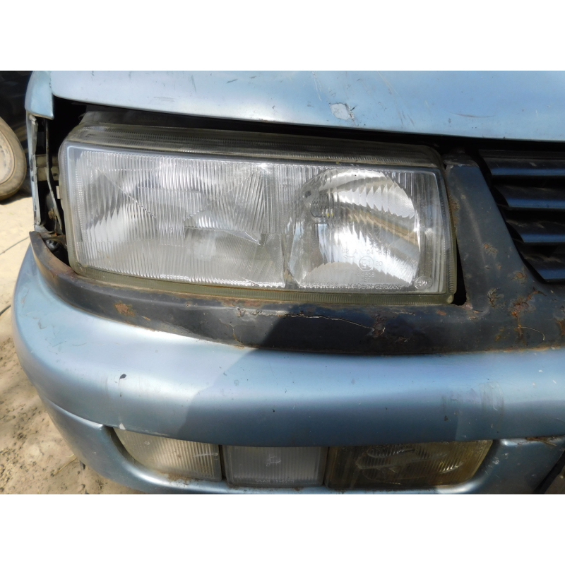Фара передня права  VW PASSAT B4.