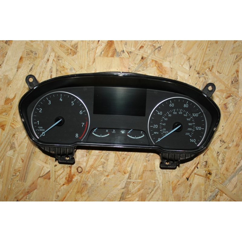 Панель приладів GN15-10849-BPM Ford EcoSport 2019, 2.0 Панель приладів GN15-10849-BPM Ford EcoSport 2019, 2.0