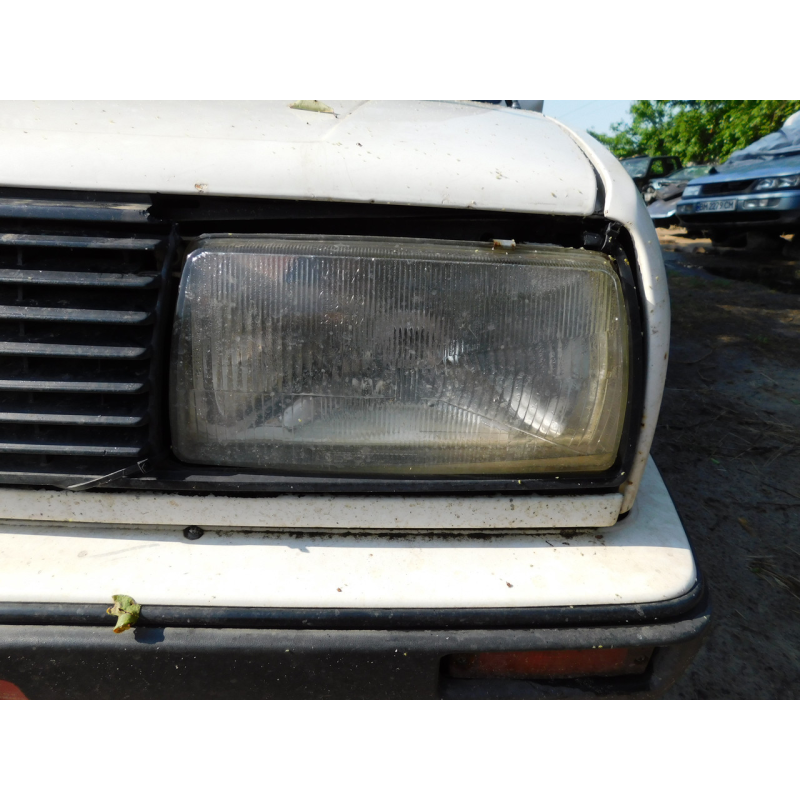 Фара ліва  VW JETTA.