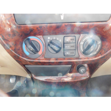 Блок керування пічкою  NISSAN TERRANO 2.