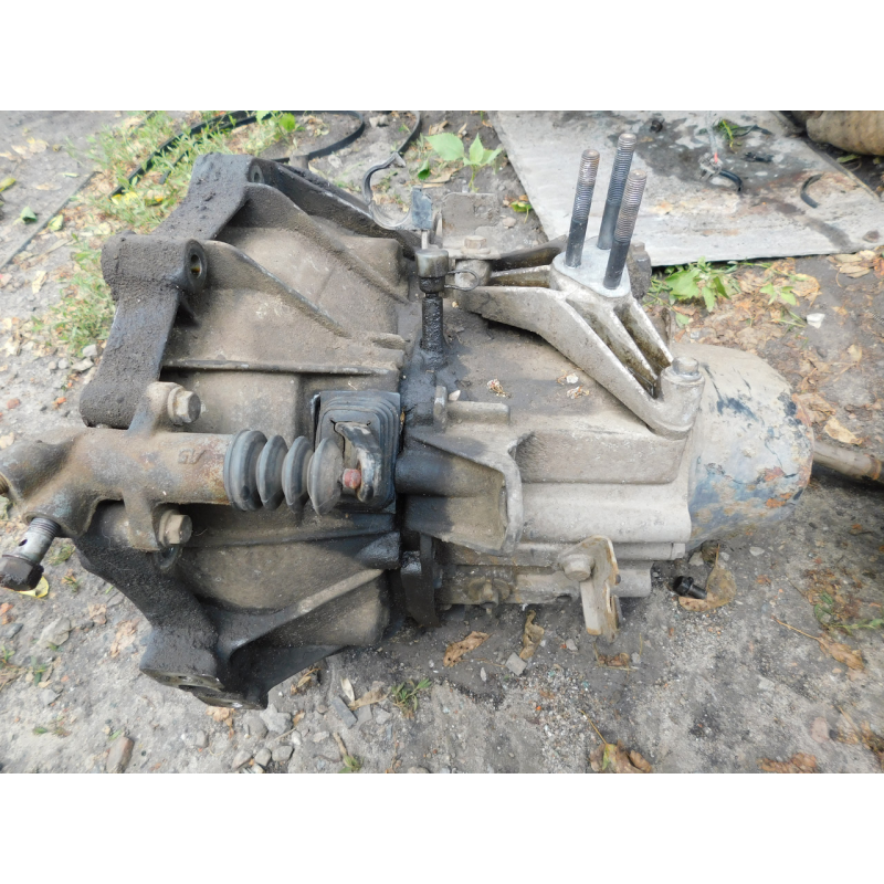 МКПП Механічна коробка передач MITSUBISHI LANSER 9. 4G18.  1.6 бензин.