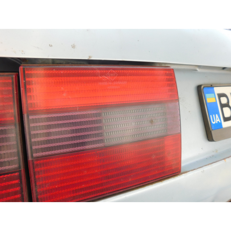 Фонарь задній лівий внутрішній VW PASSAT B4.