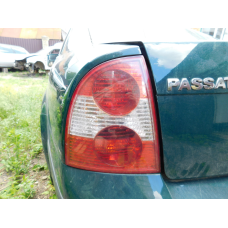 Фонарь задній лівий  VW PASSAT B5 PLUS.