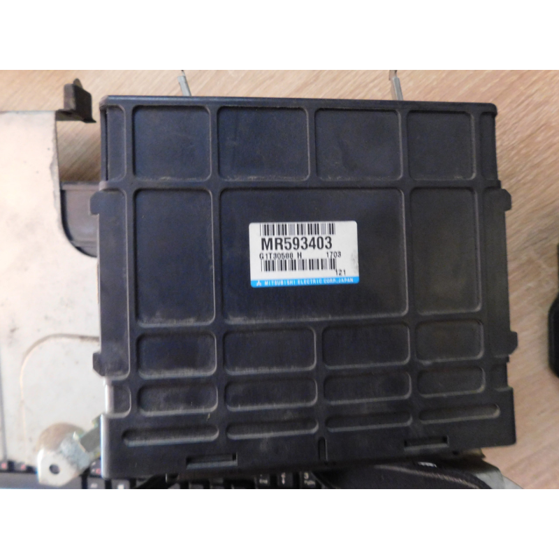 Блок управління АКПП MITSUBISHI PAJERO WAGON 3. MR593403. Блок управління АКПП MITSUBISHI PAJERO WAGON 3. MR593403.