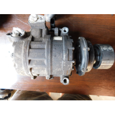 Компресор кондиціонера  VW TOUAREG 2.5 TDI 7H0820805J.