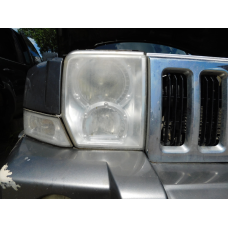 Фара передня права JEEP COMMANDER.