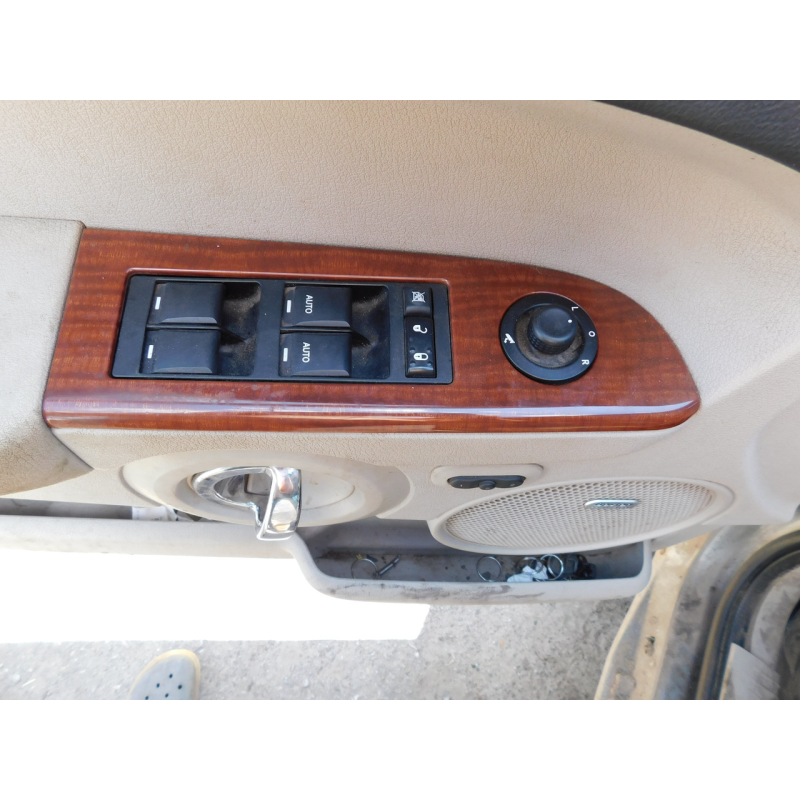 Блок управління склопідіймачами та дзеркалами JEEP COMMANDER.
