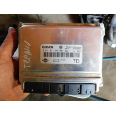 Блок керування двигуном  NISSAN TERRANO 2.  2.7TDI. 23710-7F481.