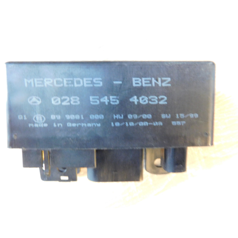 Реле свічок наколювання  MERCEDES-BENZ  ML163. 0285454032.