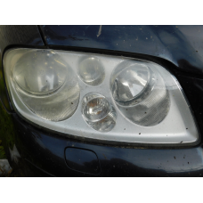 Фара передня права VW  TOURAN.