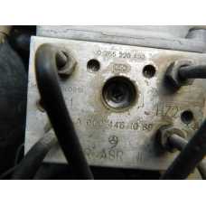 Блок ABS MERCEDES VITO 638. A0004461089.  0265220490.