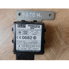 Блок іммобілайзера  MITSUBISHI PAJERO WAGON 3.  MR587673