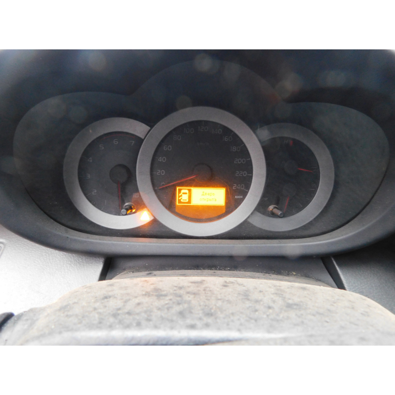 Панель приладів TOYOTA RAV 4. 2007р 2.2 D. Панель приладів TOYOTA RAV 4. 2007р 2.2 D.