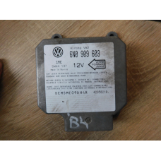 Блок  AIRBAG  VW PASSAT B4.6N0909603.