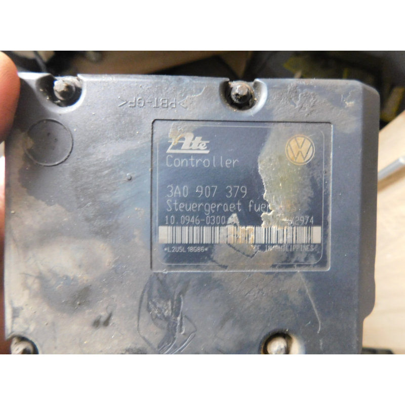 Блок   ABS  PASSAT B4. 3A0907379.