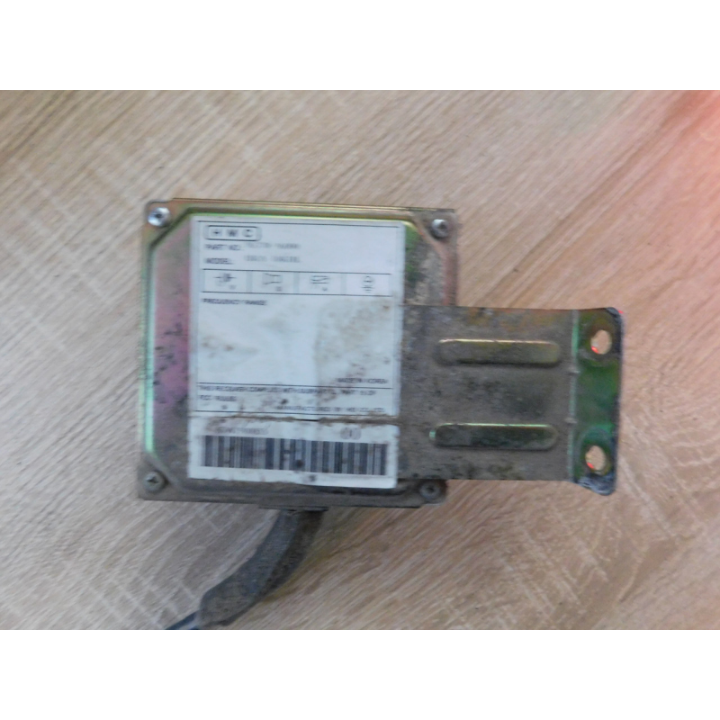 Посилювач колонок  HYUNDAI SANTA FE. 96330-26700