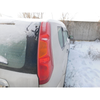 Фонарь задній правий NISSAN X-TRAIL T-31.