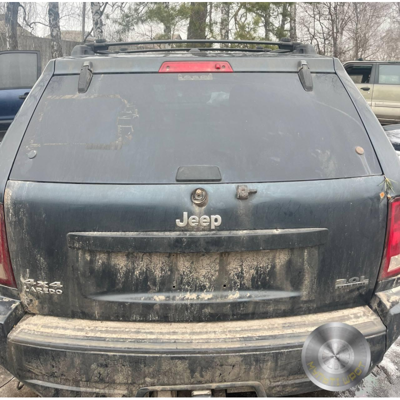 Скло задньої ляди (кришки багажника) Jeep Cherokee 2006 р.