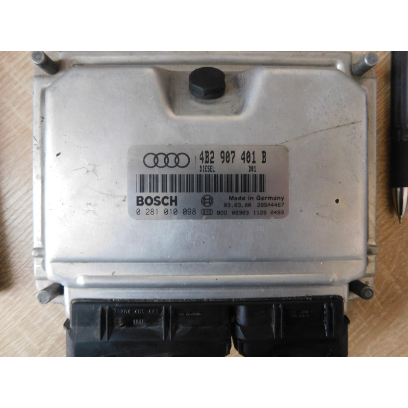 Блок керування двигуном ЕБУ  AUDI A6C5. 4B2907401В