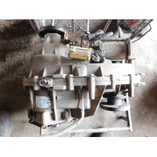 Роздавальна коробка ,роздатка KIA  SORENTO 2002-2009p 27300-4С211