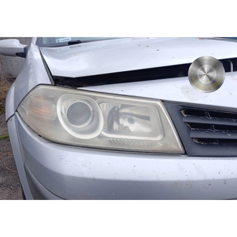 Фара права Renault Megane 2002